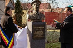 Ziua Naţională marcată la Solovăstru şi Jabeniţa