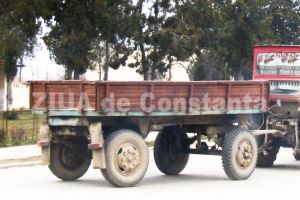 Romsilva cumpara doua remorci pentru tractoarele de la Murfatlar si Harsova. Iata ce firma le va livra! (document)