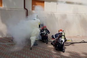 ISU Botoşani recrutează voluntari care să li se alăture pompierilor în misiuni