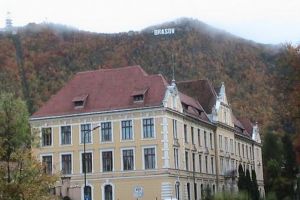 Licitaţie pentru consolidarea unui zid ce aparaţinea vechii Cetăţi de la Colegiul Aprily Lajos