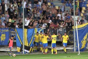 Peluza 1 Ilie Oană vrea şedinţă de urgenţă!