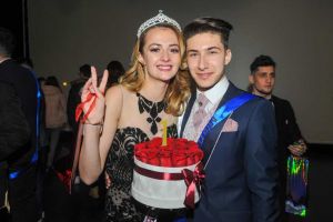 „Tradiţional românesc” la Balul Bobocilor Universităţii „Vasile Alecsandri”