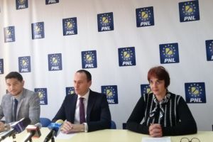 2 miliarde tăiate de la Educaţie? Ce spune o liberală din sistem