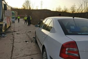 Accident cu un autobuz de transport persoane, in Tulcea. Trei victime