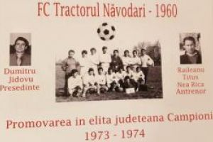 A fost o mare ambitie a mea“:  Calendare personalizate cu fotografii din istoria echipei Tractorul Navodari. Cine le-a primit (galerie foto)