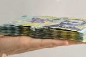 Salariul minim brut creşte cu 7,2%, la 2.230 lei, din ianuarie 2020 (proiect)