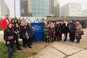 Vizită de studiu la Haga, pentru studenţi şi profesori ai Facultăţii de Drept şi ...