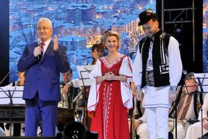 Alexandru Brădăţan şi invitaţii săi au construit o poveste plină de emoţie şi bucurie, ...