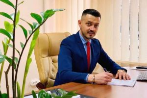 Alexandru Sinea, directorul DSP Alba, trimis în judecată pentru taierea ilegală de arbori şi complicitate la delapidare