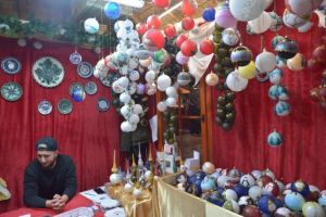 FOTO- Poveşti, la Târgul de Crăciun din Piaţa Sfatului