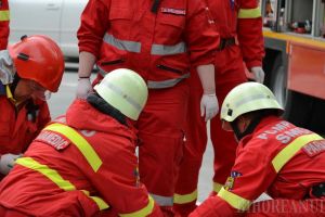 Mai multe persoane au fost intoxicate la o fermă de pui din Ciumeghiu