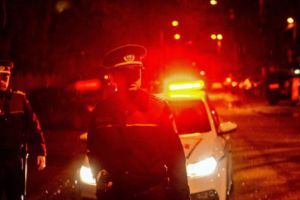 Consumator de droguri, TURNAT la poliţie de iubită