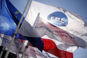Federaţia Europeană de Handbal a suspendat, provizoriu, Corona Braşov