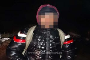 FOTO. Tânăr libian, oprit de poliţiştii sătmăreni din drumul ilegal spre vestul Europei
