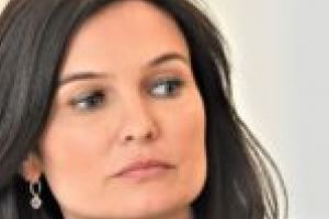 „E foarte grav că există oameni politici care fac asemenea acte de influenţă!”