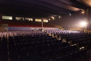 Au început spectacolele în noul cinema Victoria