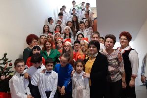 Elevii Școlii Gimnaziale Nr. 1 i-au primit în vizită pe colegii lor de la  Centrul de ...