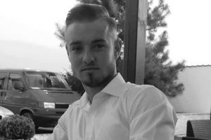 Accident MORTAL DJ 704 A , in afara localităţii Pianu: un tânăr de 18 ani a DECEDAT după ce s-a răsturnat cu motocicleta în afara drumului