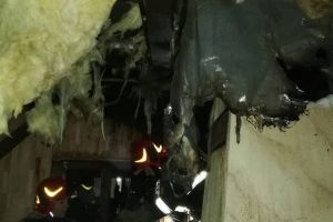 FOTO: Intervenţie promptă a pompierilor la un incendiu în Goleşti