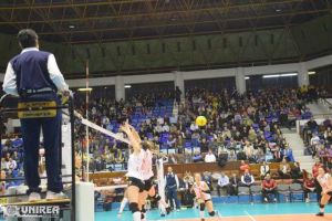 CSM Târgovişte – Volei Alba Blaj 3-2! Campioana, prima înfrângere stagională, după un meci dramatic!!!