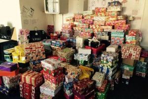 Vremea faptelor bune. Unde şi ce puteţi dona ca să faceţi pe cineva fericit de Crăciun