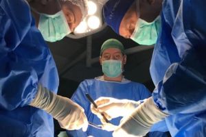 Transplant de ligament, cu ţesut de la un donator mort, la Timişoara