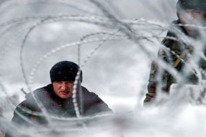 Un rus a construit o graniţă falsă cu Finlanda – Imigranţi păcăliţi şi lăsaţi fără bani