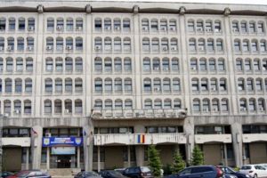 Contracte gratis la Consiliul Judeţean