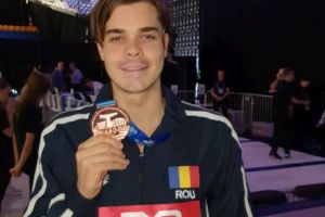 Glinţă, din nou strălucitor!