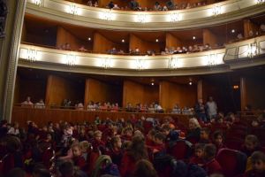 Iarna de poveste, alaturi de Craiasa Zapezii“, la Teatrul pentru Copii si Tineret din Constanta