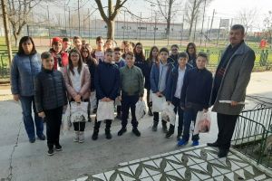 Moş Nicolae a sosit la Centrul de copii din Urziceni