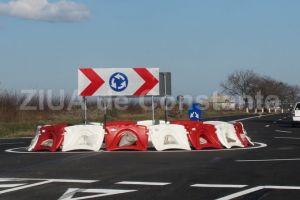 Au inceput lucrarile la sensul giratoriu din Slobozia spre Constanta