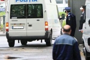 Contrabandă cu arme în Piaţa de vechituri! Un bărbat, reţinut de Poliţie!