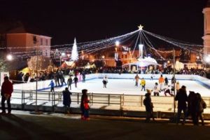 INFO: Programul şi tarifele de la patinoarele din Târgu-Mureş!