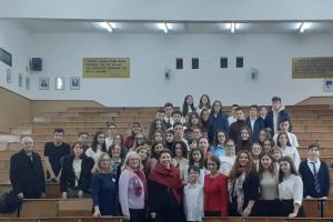 Vizita de prestigiu la Liceul Teoretic 