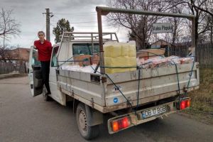 Dâmboviţenii pot dona în continuare pentru copiii de la Valea Plopului, prin Asociaţia Literata