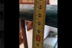 Balustrada din blocul unde s-a petrecut tragedia ar fi subdimensionată (FOTO)