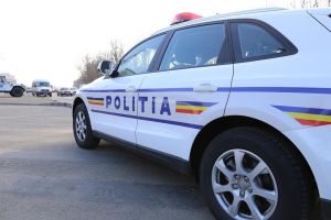 Puzderie de infracţiuni rutiere. Accidentele se ţin lanţ pe drumurile din judeţ