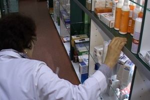 Atenţie la cardurile de fidelitate la farmacie: Doi farmacişti au folosit datele la jocurile de noroc