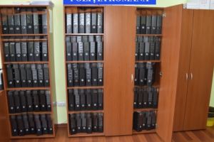 Controale de amploare ale poliţiştilor în spitale şi cabinete medicale. Se verifică eliberarea fişelor medicale pentru permis, ajutor social şi pensionare pe caz de boală