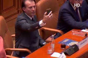 Doina Pană, după ce moţiunea a trecut: Florin Cîţu ar trebui demis!