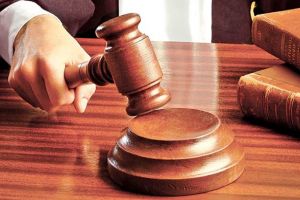 Procuror din Sibiu acuzat că a produs un accident beat la volan, achitat de Instanţa Supremă