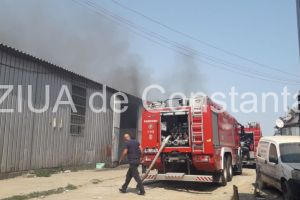 Panica la ISU Ilfov: Incendiu la un mall din Bucuresti