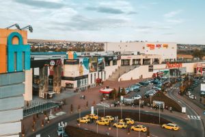 La Iulius Mall Suceava, iarna se numără cadourile