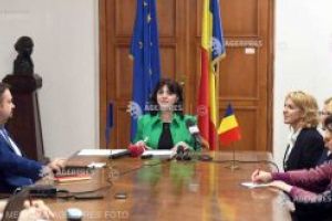 O materie opţională – educaţie antreprenorială – va fi introdusă de anul şcolar viitor în gimnaziu şi liceu