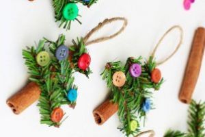 Atelier de creaţie cu titlul „Decoraţiuni de Crăciun”, la CNMV