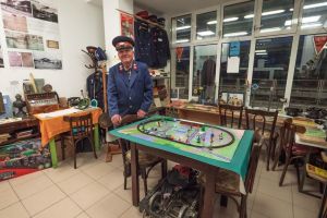 Muzeul feroviar Bistriţa, declaraţia de dragoste a unui om pasionat de meseria lui (FOTO)