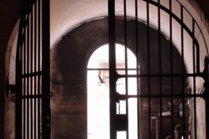 Judecatoria Braila a decis eliberarea din inchisoare a asistentului care seda pacientele si le viola