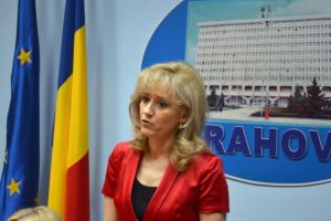 Madalina Lupea, schimbata din functia de prefect al Prahovei. Cine o va inlocui