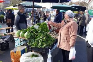 Piaţa Țărănească de la Sala Transilvania are program special de sărbători